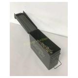 1 ï¿½' Grabber Screws in Ammo Can