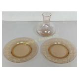 Pink Depression Carafe, Depression 7ï¿½' Plates