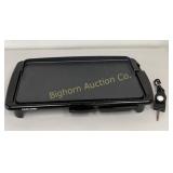 Black & Decker Family Size Griddle w/ Warming Tray