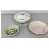 VTG Bowls Majolica Type, English Lidded