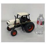 Case 2594 1:16 Scale Die Cast Tractor Replica