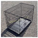Pet Kennel w/ Pull Out Tray