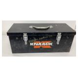 Knaack 20" Tool Box w/ Tray