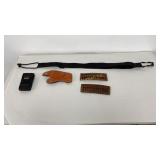 Hunter Leather Holster, 2 Ammo Carriers, Nylon