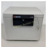 Sentry 1170 Safe w/ 2 Keys,