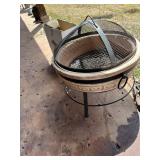 Outdoor fire pit