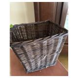 Wicker basket