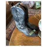 Lucchese boots size