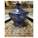 Blue Carnival glass w/lid