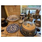 Misc glazed dishes item