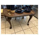 Tiger Oak Breakfast table,Queen Ann legs