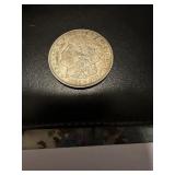 1921 Morgan  Silver dollar