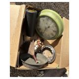 Box of misc household/collectibles
