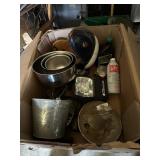 Box lot of misc household/garage items