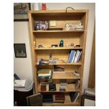 6ft Wooden bookshelf