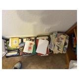 Misc greeting cards lot