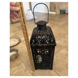 Metal outdoor light fixture