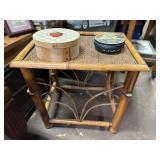Rotan drink table