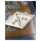 Mid Centry style 2 pc dishs