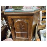 5 Sided, dbl door lamp table