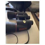 Simmons Binocular set