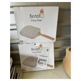 Pair, new Bertello Pizza Peels