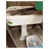 Enamel over iron wash basin