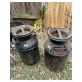 Pair of metal milkcans w/lids