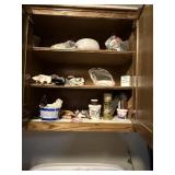 Misc contents  laundry room