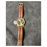 Mens Apex watch w/leather band