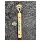 Advertisement Can opener