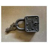 Old Master lock w/keys