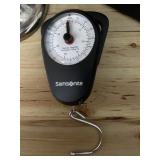 Samsonite luggage scale