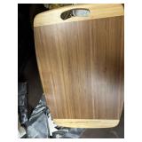 Wooden cutting board