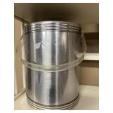 Ice Bucket with lid