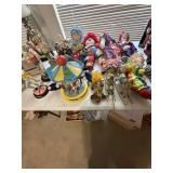 Misc clowns and dolls lot