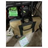 Carrying bag with handle