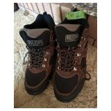Mens  Redhead Hiking boots
