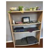 Shelf w/misc home decor