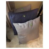 Misc lot of large pillows
