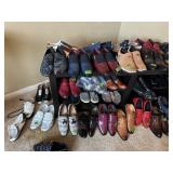 Large lot of Mens shoes, mostly new
