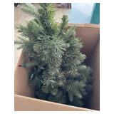 Lighted 3ft Christmas tree