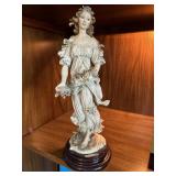 Giuseppe Armani "Flora" figurine
