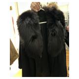 Ladies fur collar jacket