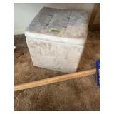 Ottoman/storage container