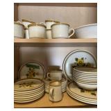 Mid Century Japan dish set