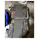 CAmo seat