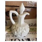 White cruet  Westmoreland 'old quilt' pattern