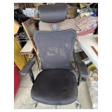 Great shape-mesh back office chair