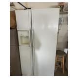 Works great Side by Side GE fridge/freezer
